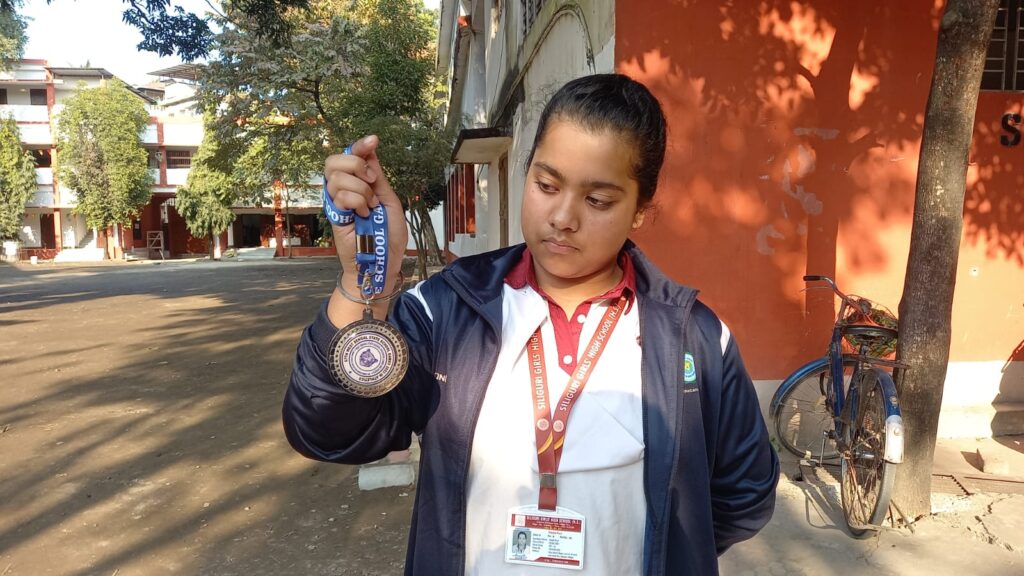 Siliguri's Tiksha Brought Laurels By Participating In Discus Throw ...