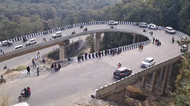 Restrictions imposed on taking photographs and videos at viral loop bridge in Bagrakote